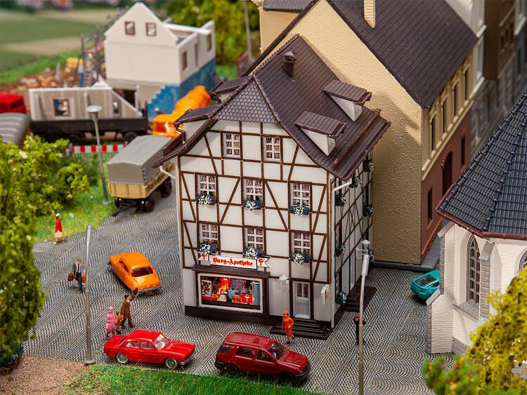 Faller Bouwpakket 231706 Burg Apotheek – Schaal 1:160 / N