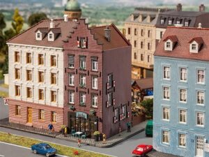 Faller Bouwpakket 232334 Stadshuis Met Bar - Schaal 1:160 / N