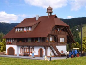 Kibri bouwpakket 38074 boerderij schwarzwald H0