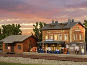 Kibri bouuwpakket 37396 station rauenstein met goederenloods N