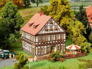 Faller bouwpakket 130593 herberg kupfer H0