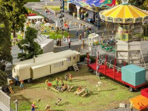 Faller bouwpakket 140480 kermis wagen set H0