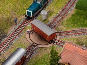 Faller bouwpakket 222114 kleine wagon draaischijf met servo aandrijving N