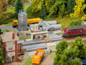 Faller bouwpakket 222212 olieopslag met dieselpomp N