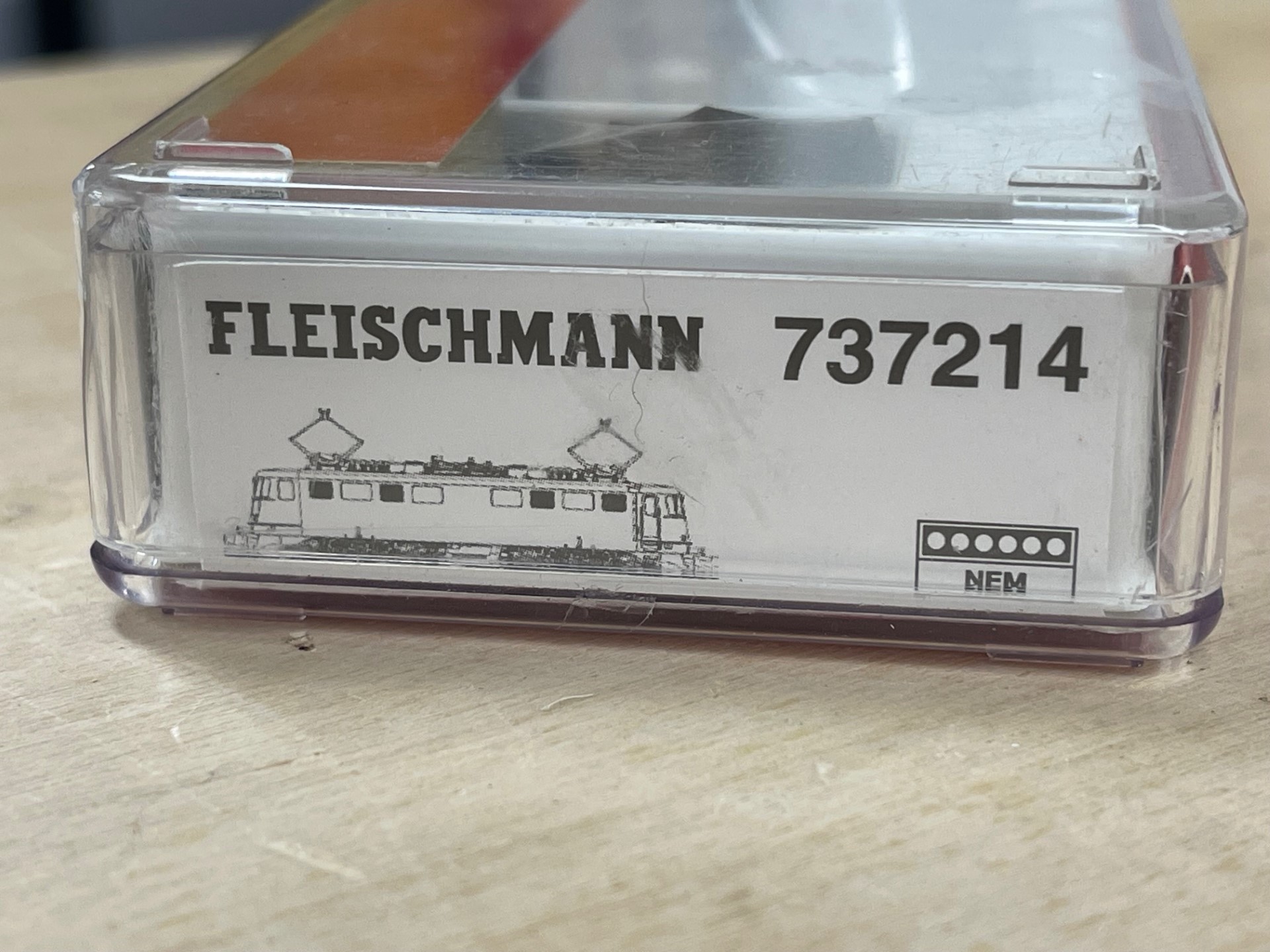 Fleischmann 737214 e lok RE 6/6 SBB spoor N digitaal