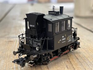 Marklin 36864 stoomlok glaskaste MFX in zeer nette staat gebruikt