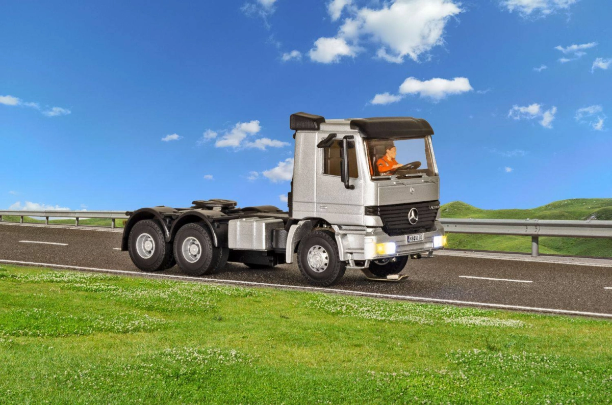 viessmann car motion 8030 mb actros trekker zilver