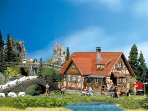 Faller Bouwpakket 130270 Landelijk Vakwerkhuis - Schaal 1:87 / H0