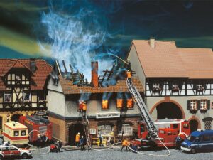 Faller Bouwpakket 130429  Afgebrand Pension Zur Sonne - Schaal 1:87 / H0