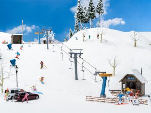 Faller Bouwpakket 134003  Stoeltjeslift Met Kiosk - Schaal 1:87 / H0