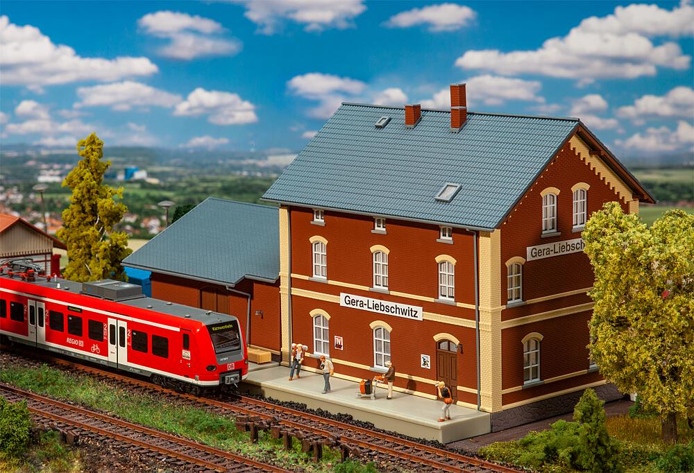 Faller Bouwpakket 191759 Station Gera Liebschwitz - Schaal 1:87 / H0