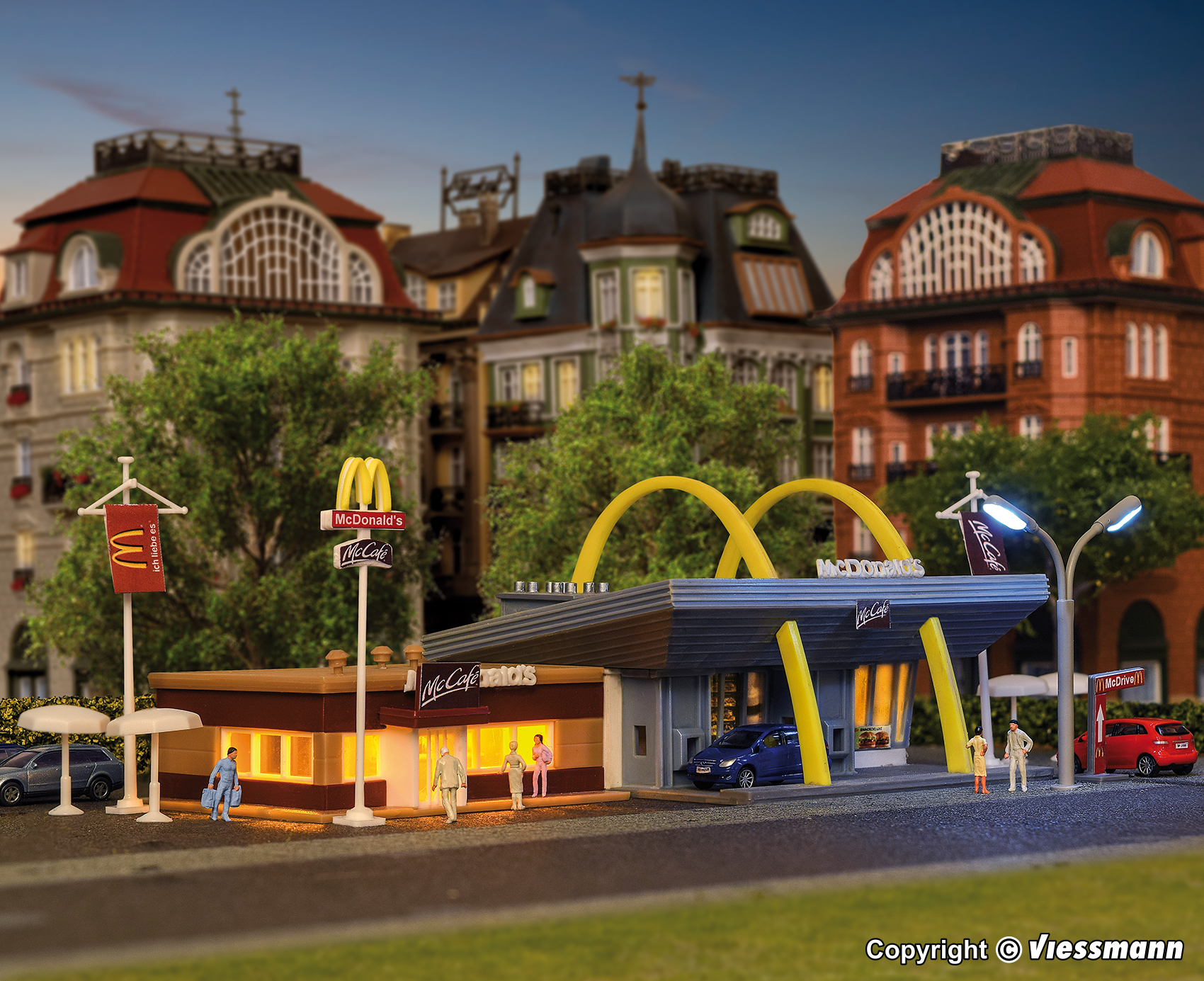 Bouwpakket Vollmer 47766 McDonald`s Restaurant met McCafé - Schaal 1:160 / N