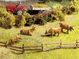 Noch 33030 Hekjes voor bv een koeienweide, 60 cm en handgeschilderd - Schaal 1:160 / N